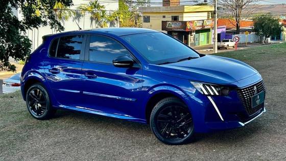 PEUGEOT 208 1.0 FIREFLY FLEX LIKE MANUAL